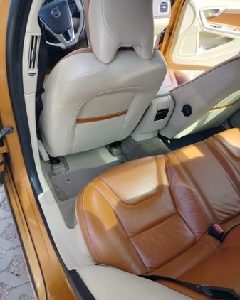 Volvo S60 cena 38900 przebieg: 123000, rok produkcji 2010 z Tychy małe 436